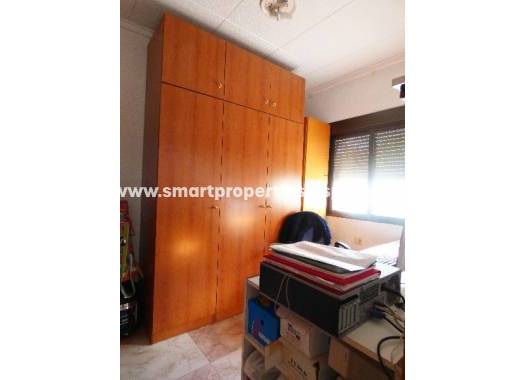 Wederverkoop - Detached Villa - La Marina - Urbanización La Marina
