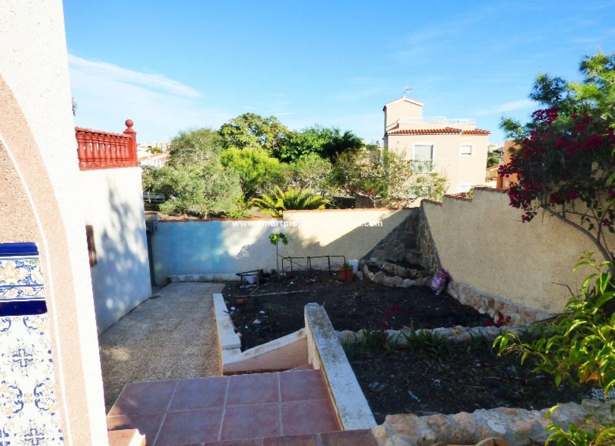 Wederverkoop - Detached Villa - La Marina - Urbanización La Marina