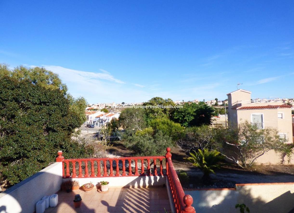 Wederverkoop - Detached Villa - La Marina - Urbanización La Marina