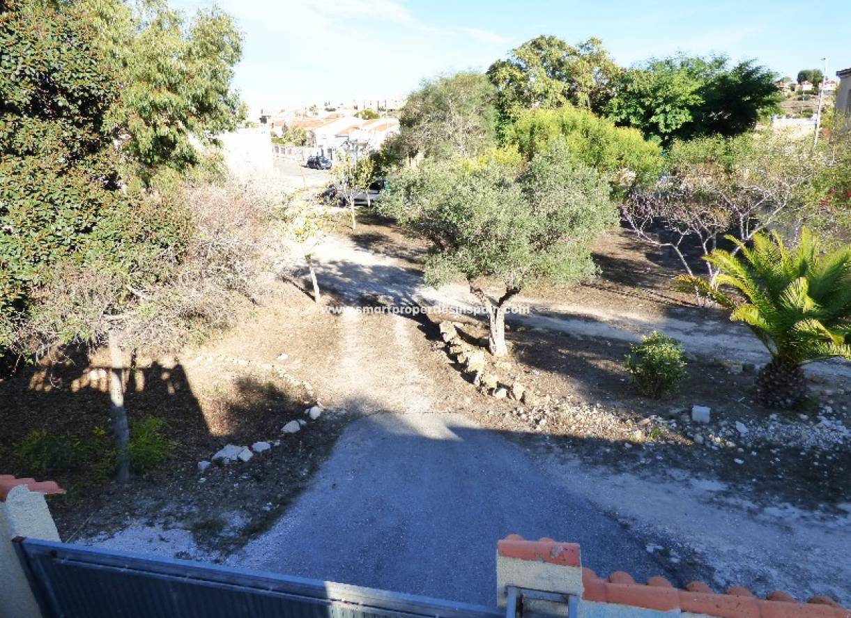 Wederverkoop - Detached Villa - La Marina - Urbanización La Marina
