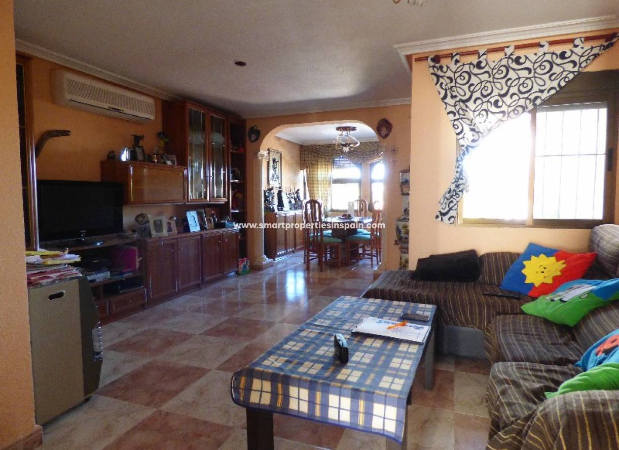 Wederverkoop - Detached Villa - La Marina - Urbanización La Marina
