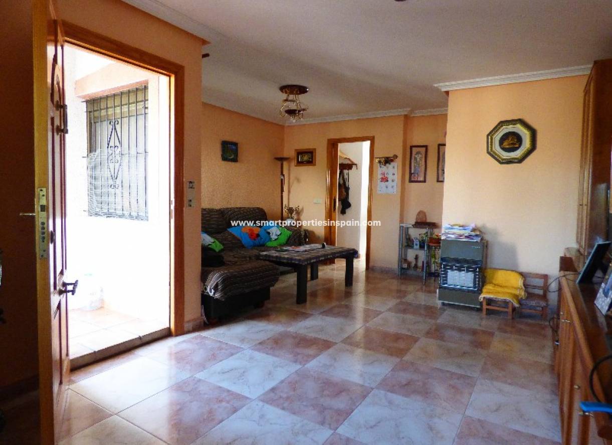 Wederverkoop - Detached Villa - La Marina - Urbanización La Marina