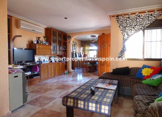 Wederverkoop - Detached Villa - La Marina - Urbanización La Marina