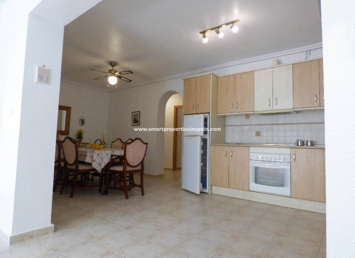 Wederverkoop - Detached Villa - La Marina - Urbanización La Marina