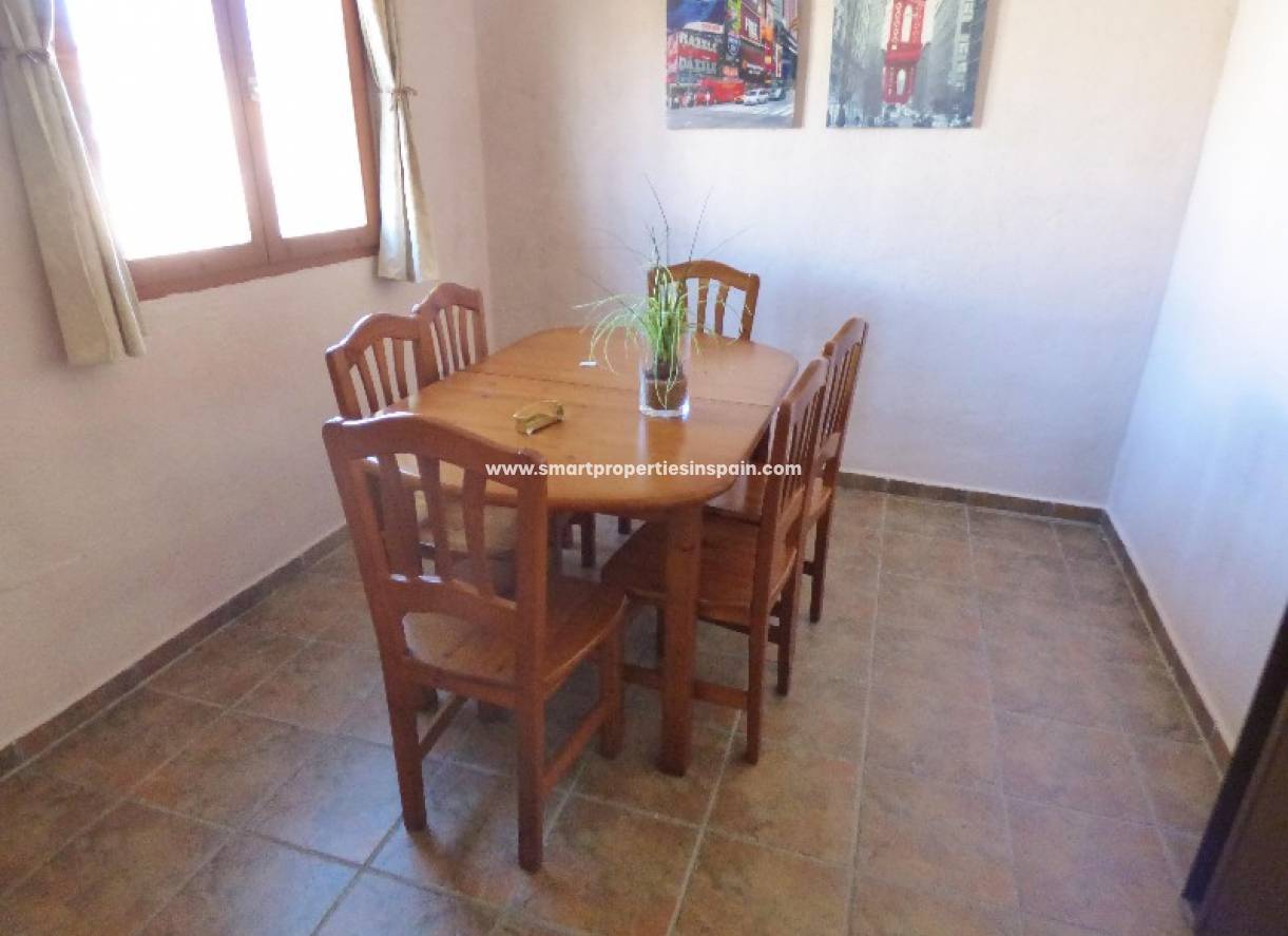 Wederverkoop - Detached Villa - La Marina - Urbanización La Marina