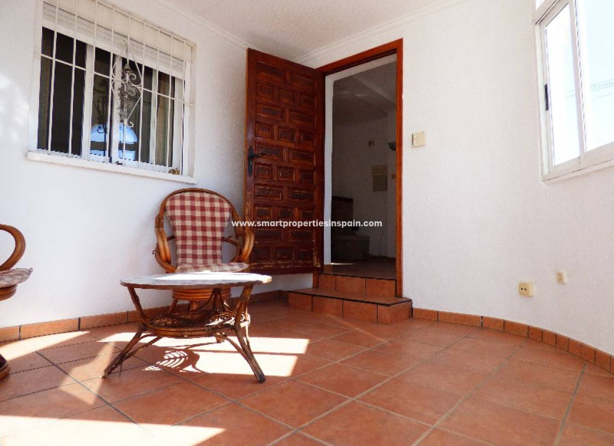 Wederverkoop - Detached Villa - La Marina - Urbanización La Marina