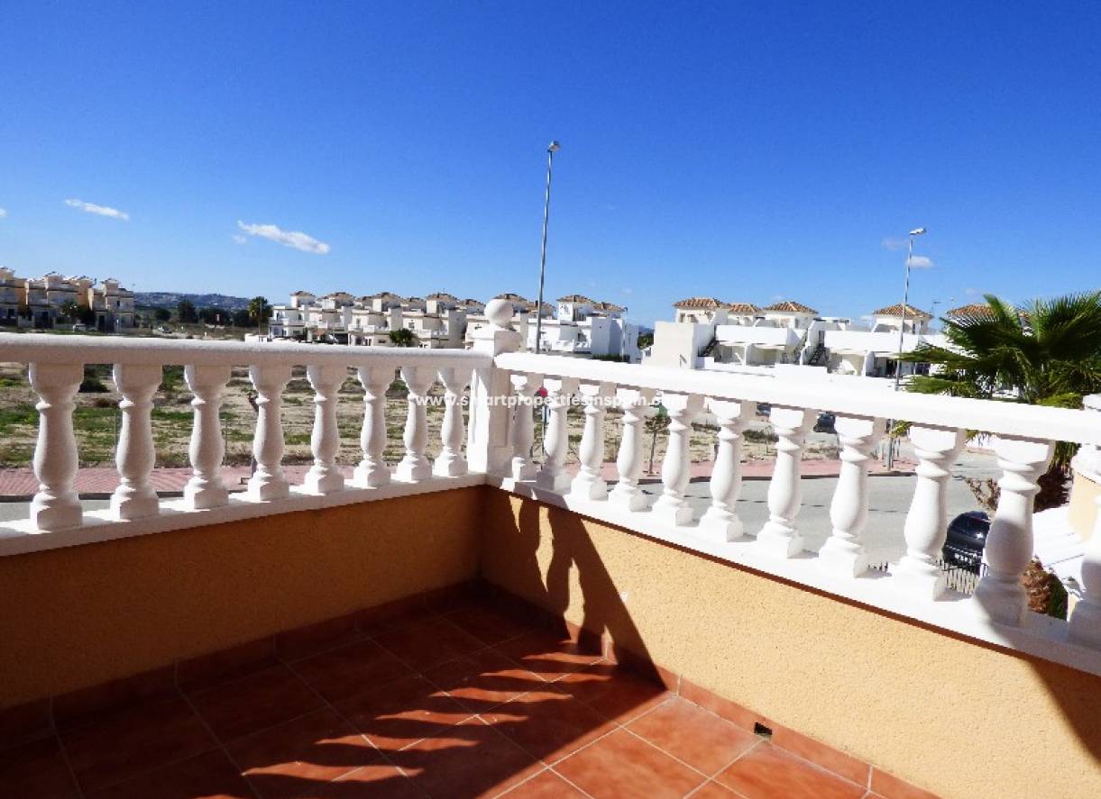 Wederverkoop - Detached Villa - La Marina - Urbanización La Marina