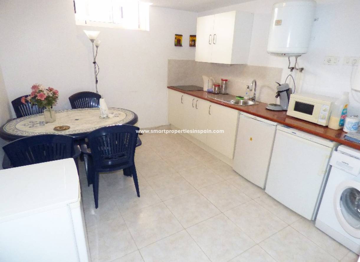 Wederverkoop - Detached Villa - La Marina - Urbanización La Marina