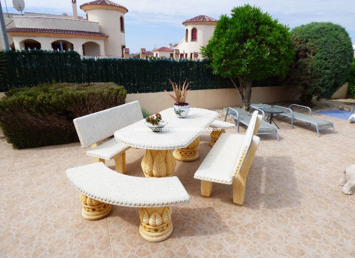 Wederverkoop - Detached Villa - La Marina - Urbanización La Marina