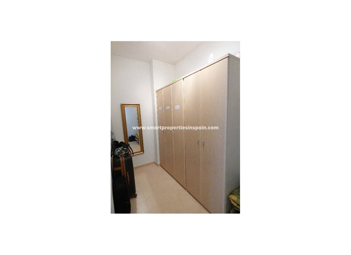Wederverkoop - Detached Villa - La Marina - Urbanización La Marina
