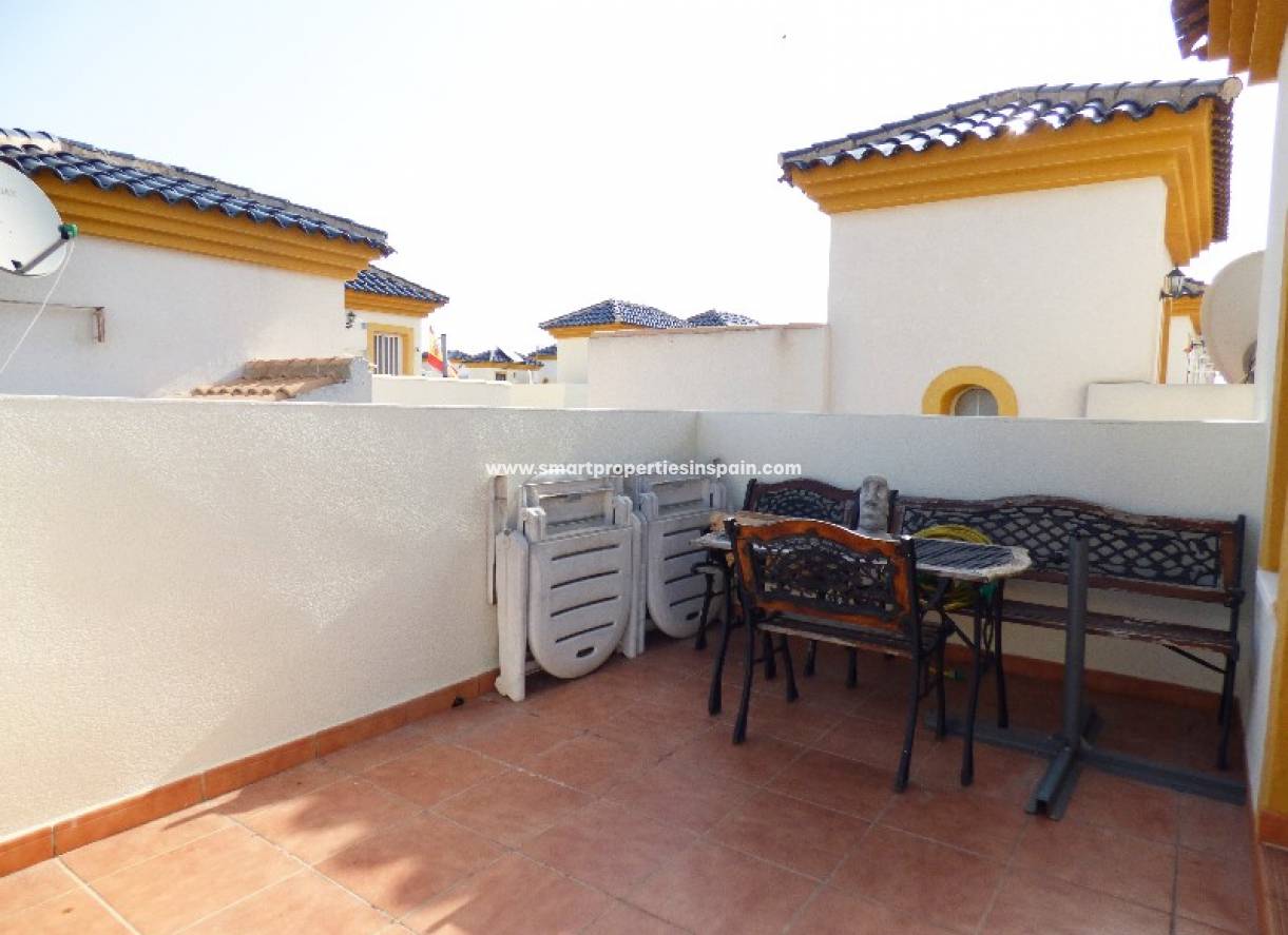 Wederverkoop - Detached Villa - La Marina - Urbanización La Marina