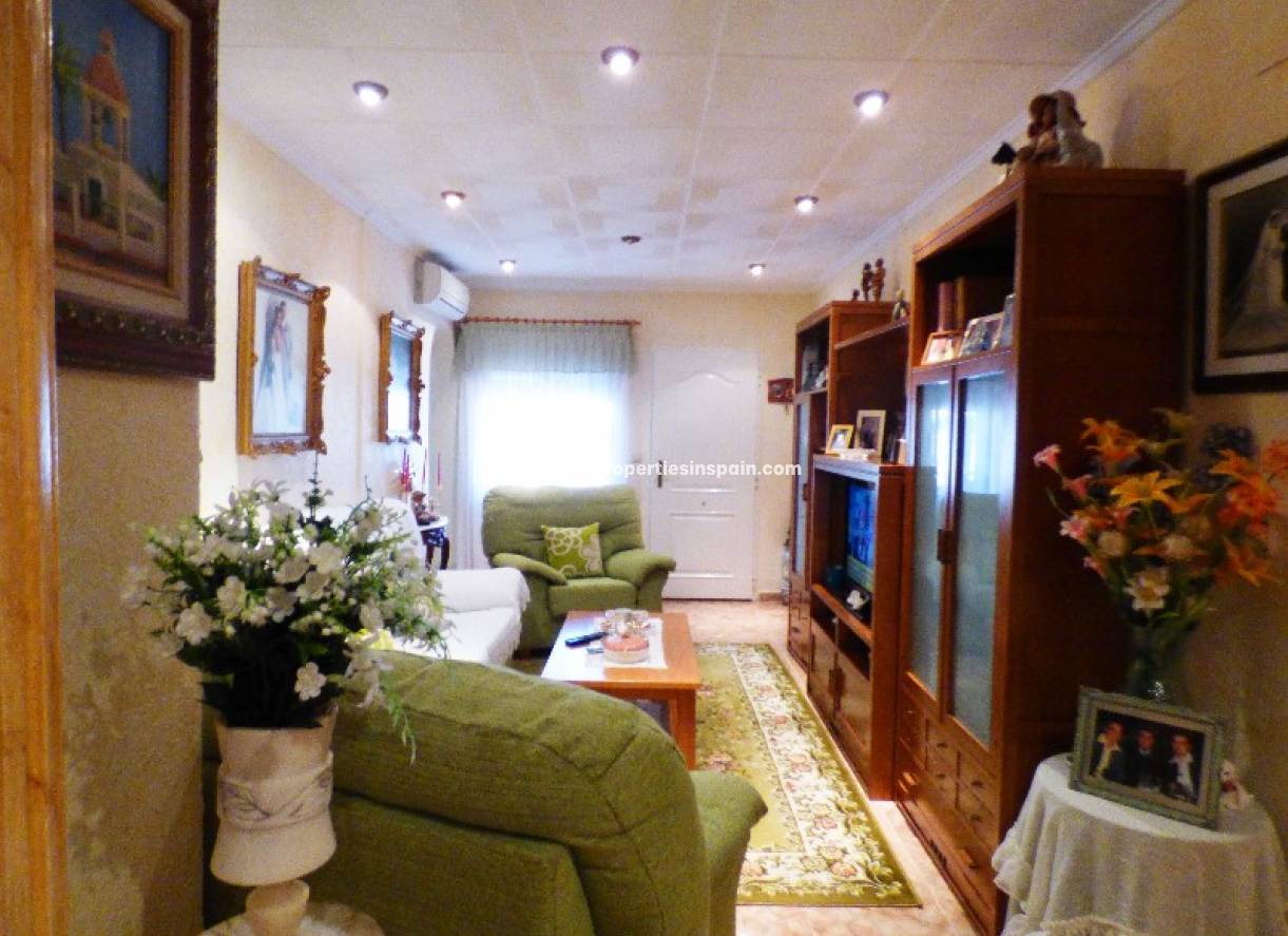 Wederverkoop - Detached Villa - La Marina - Urbanización La Marina