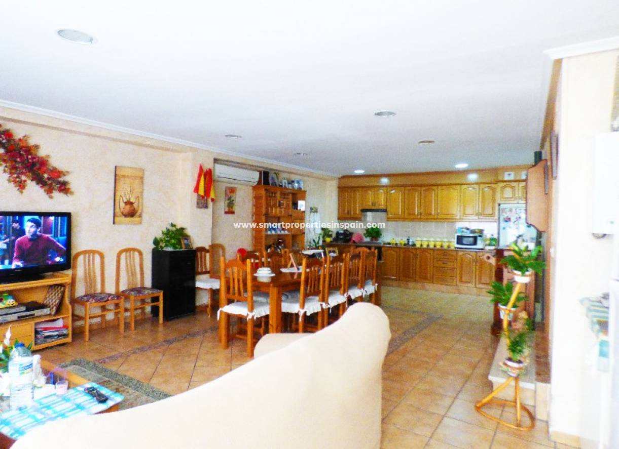 Wederverkoop - Detached Villa - La Marina - Urbanización La Marina