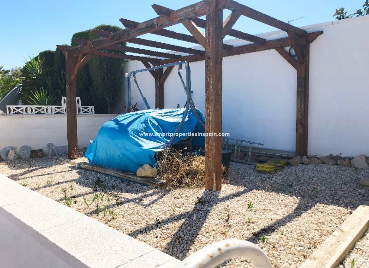 Wederverkoop - Detached Villa - La Marina - Urbanización La Marina