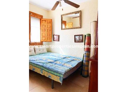 Wederverkoop - Detached Villa - La Marina - Urbanización La Marina