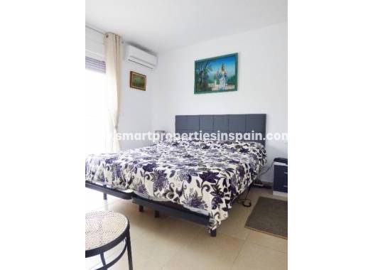 Wederverkoop - Detached Villa - La Marina - Urbanización La Marina