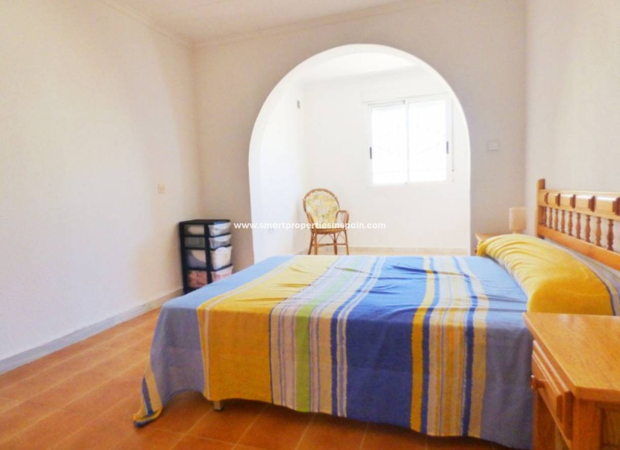 Wederverkoop - Detached Villa - La Marina - Urbanización La Marina