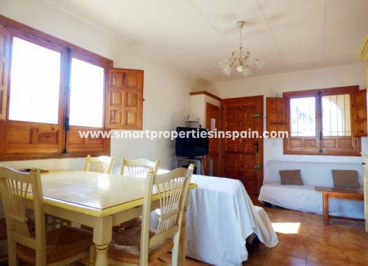 Wederverkoop - Detached Villa - La Marina - Urbanización La Marina