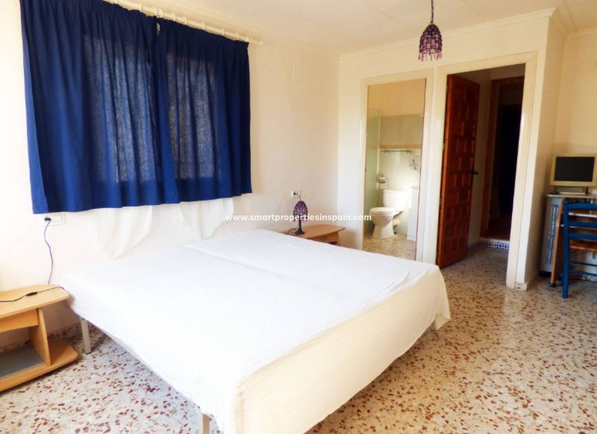 Wederverkoop - Detached Villa - La Marina - Urbanización La Marina