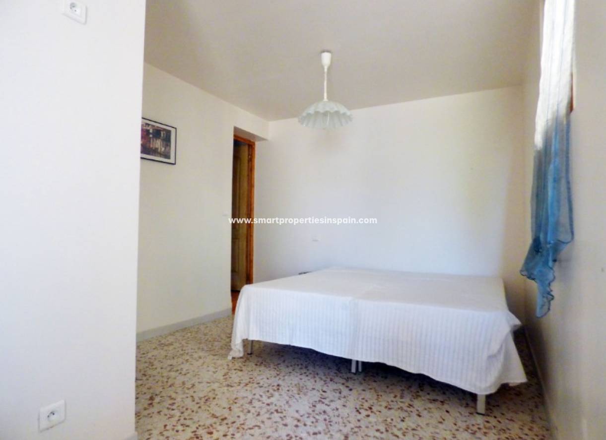 Wederverkoop - Detached Villa - La Marina - Urbanización La Marina