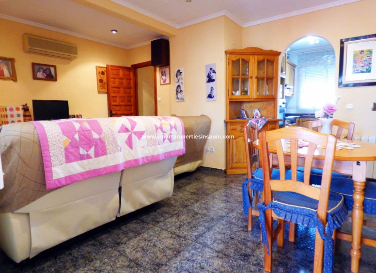 Wederverkoop - Detached Villa - La Marina - Urbanización La Marina