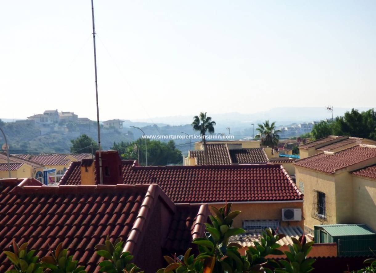 Wederverkoop - Detached Villa - La Marina - Urbanización La Marina