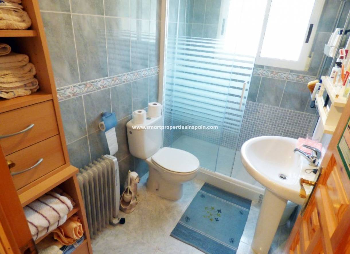 Wederverkoop - Detached Villa - La Marina - Urbanización La Marina