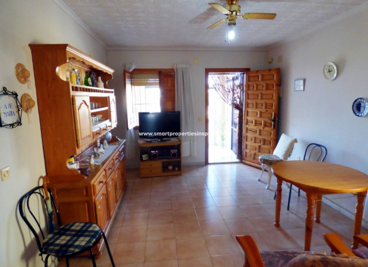 Wederverkoop - Detached Villa - La Marina - Urbanización La Marina