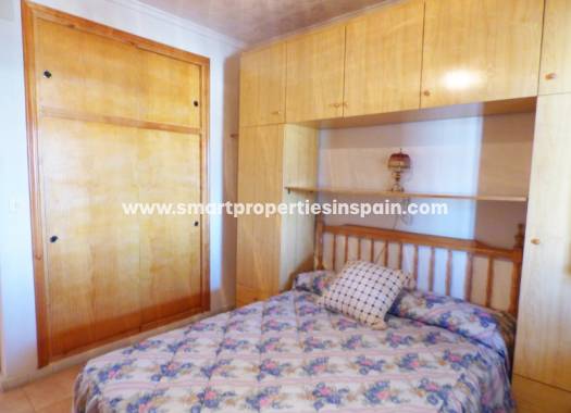Wederverkoop - Detached Villa - La Marina - Urbanización La Marina
