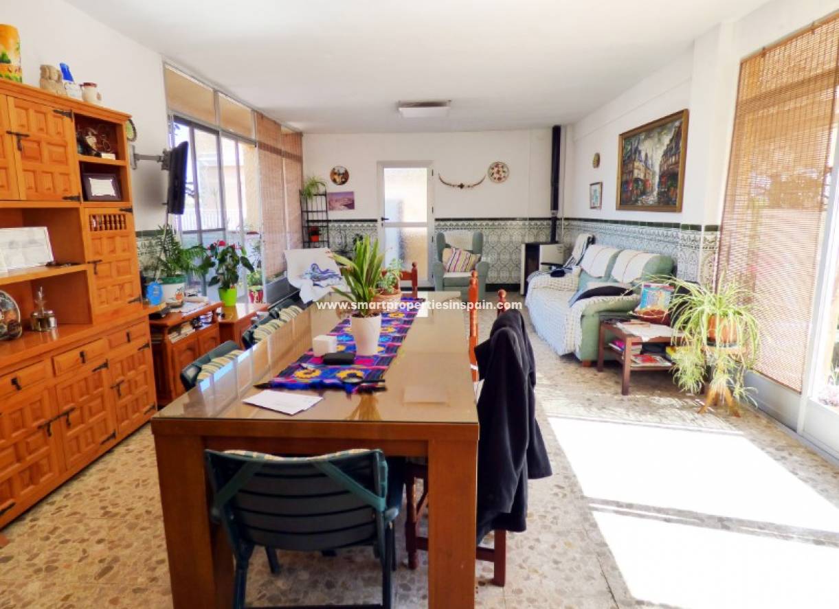 Wederverkoop - Detached Villa - La Marina - Urbanización La Marina
