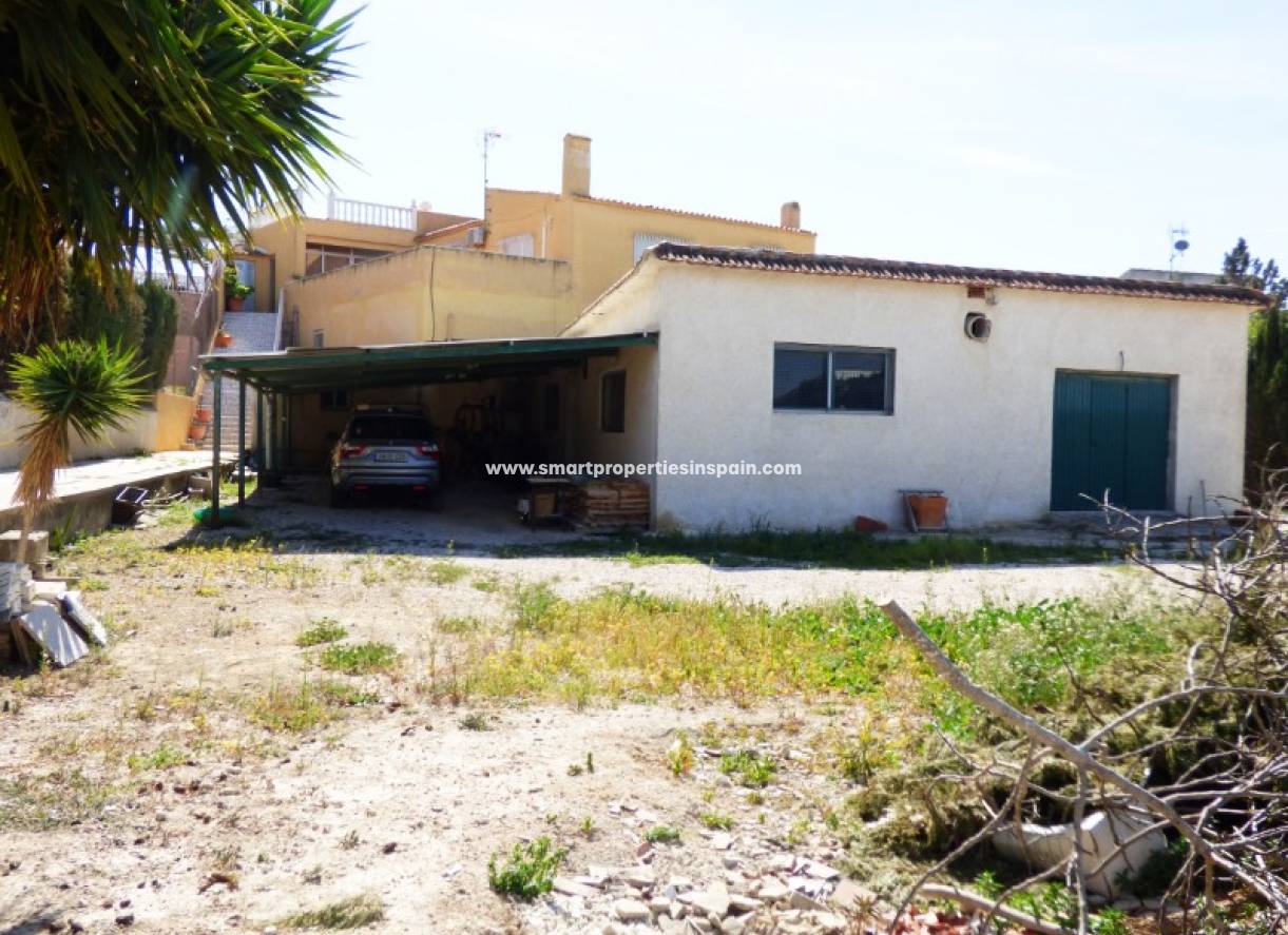 Wederverkoop - Detached Villa - La Marina - Urbanización La Marina
