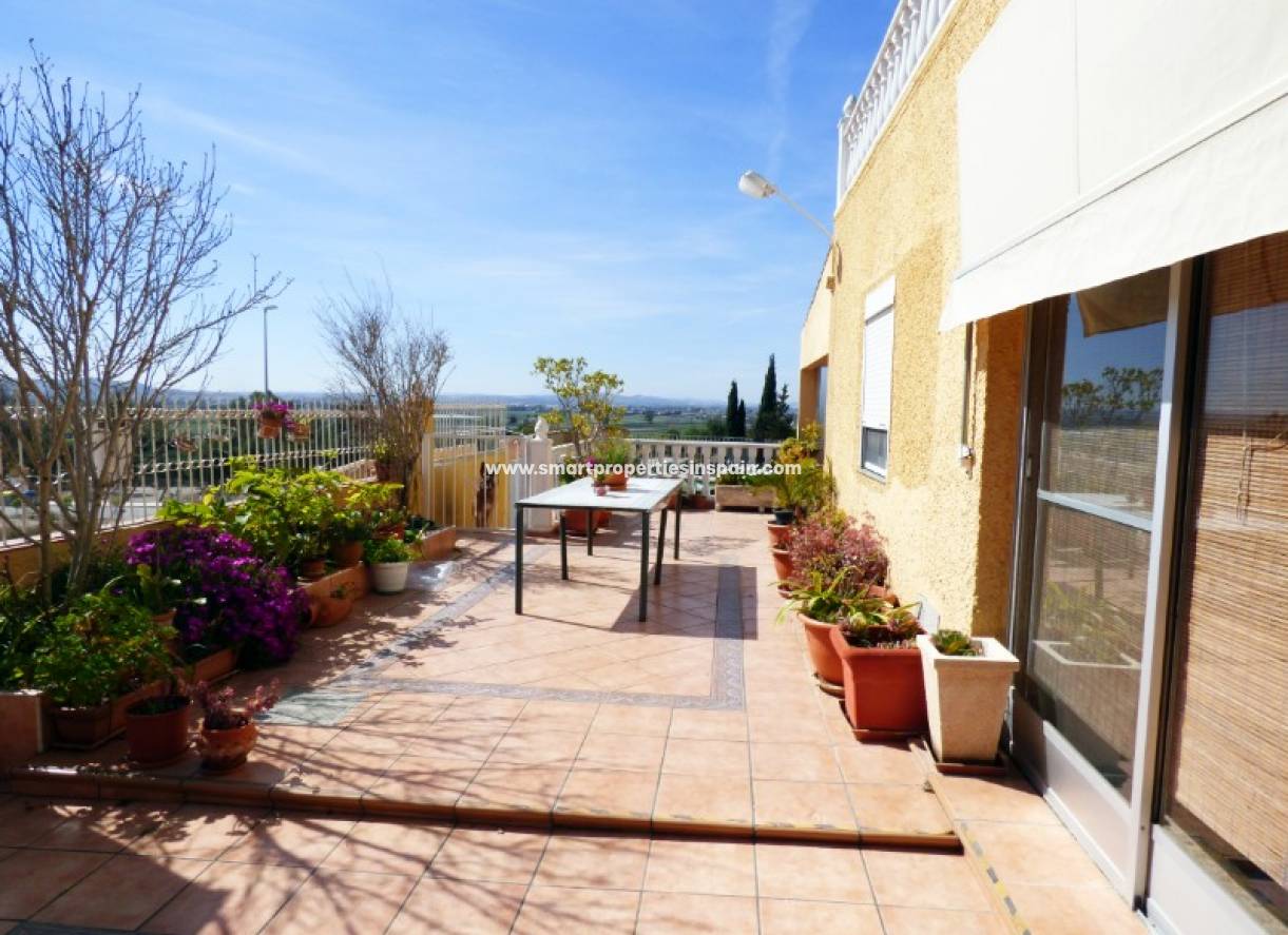 Wederverkoop - Detached Villa - La Marina - Urbanización La Marina