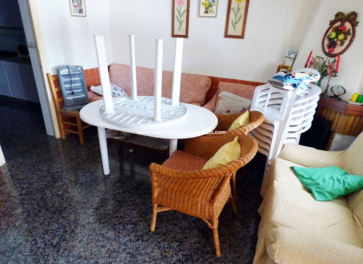 Wederverkoop - Detached Villa - La Marina - Urbanización La Marina