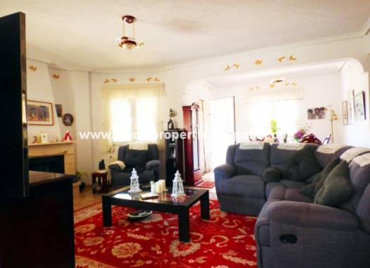 Wederverkoop - Detached Villa - La Marina - Urbanización La Marina