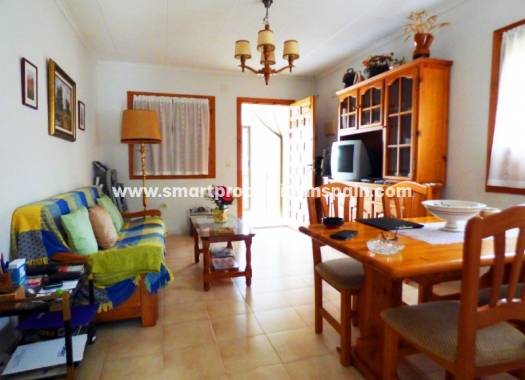 Wederverkoop - Detached Villa - La Marina - Urbanización La Marina