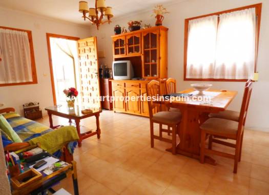 Wederverkoop - Detached Villa - La Marina - Urbanización La Marina