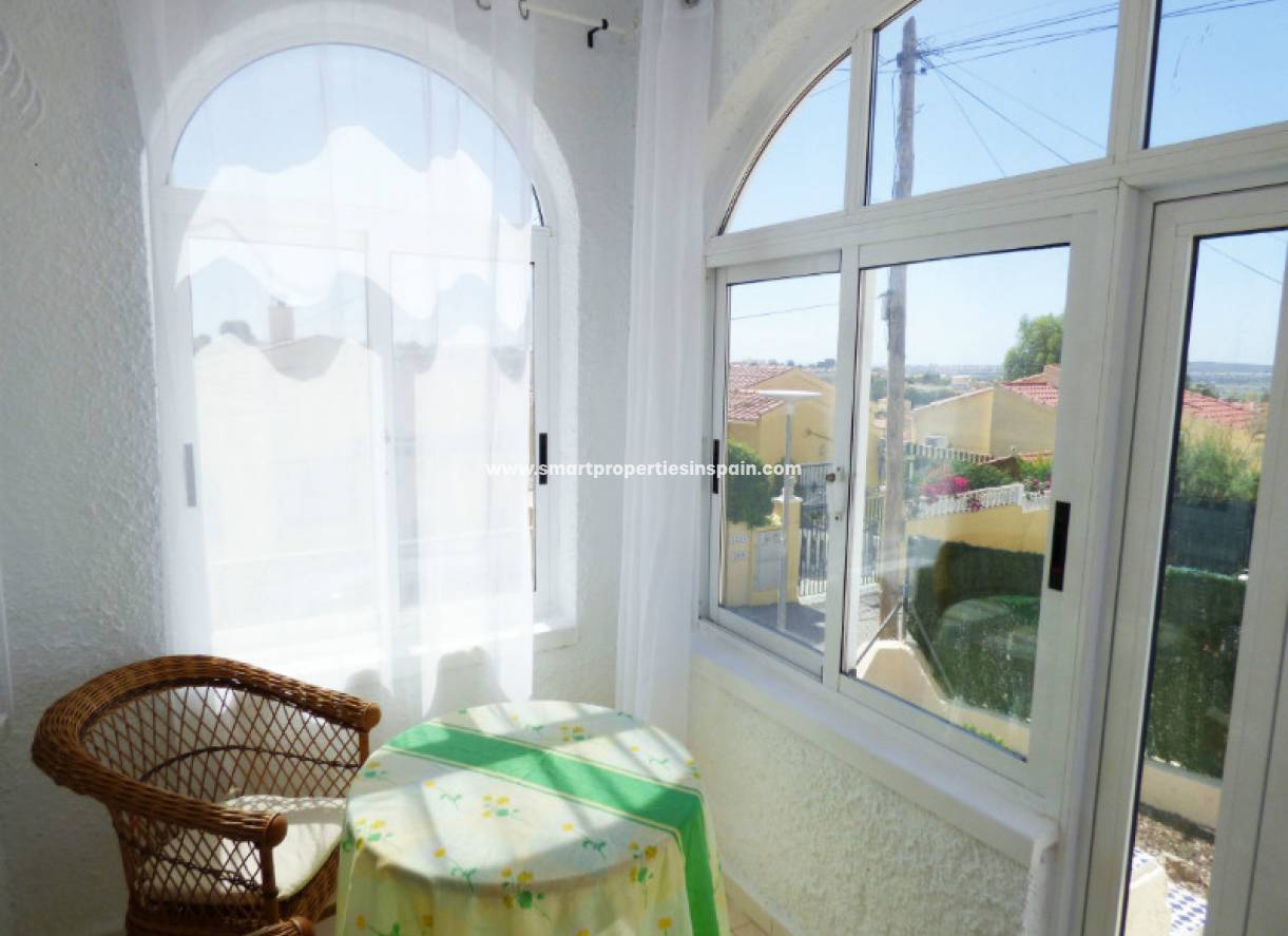 Wederverkoop - Detached Villa - La Marina - Urbanización La Marina