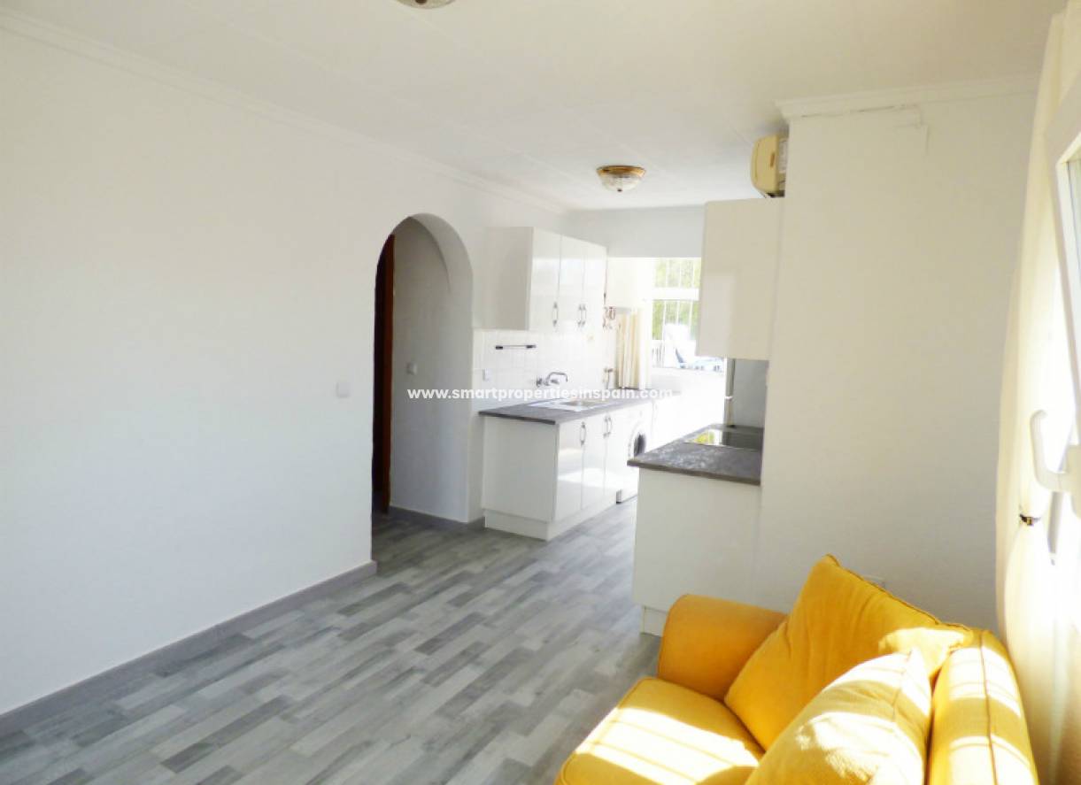 Wederverkoop - Detached Villa - La Marina - Urbanización La Marina