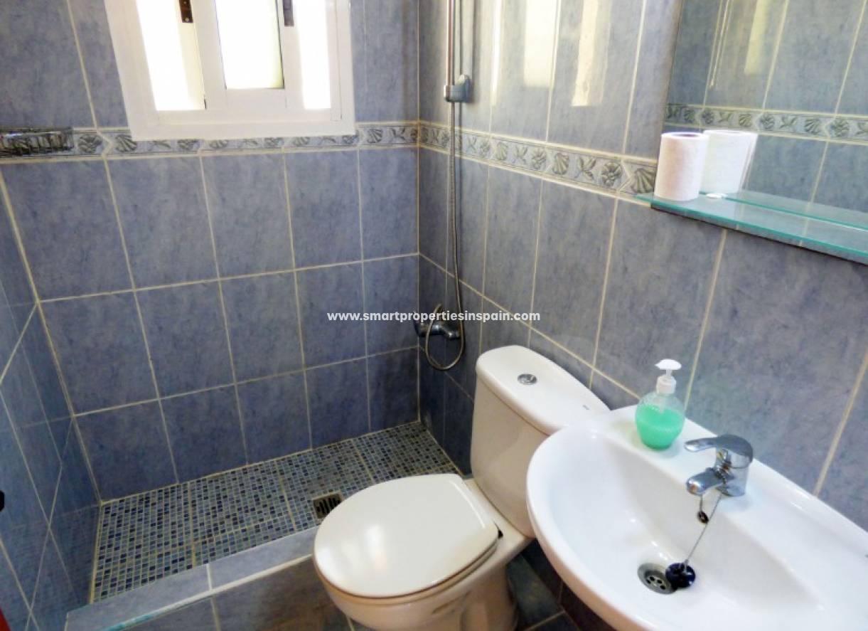 Wederverkoop - Detached Villa - La Marina - Urbanización La Marina