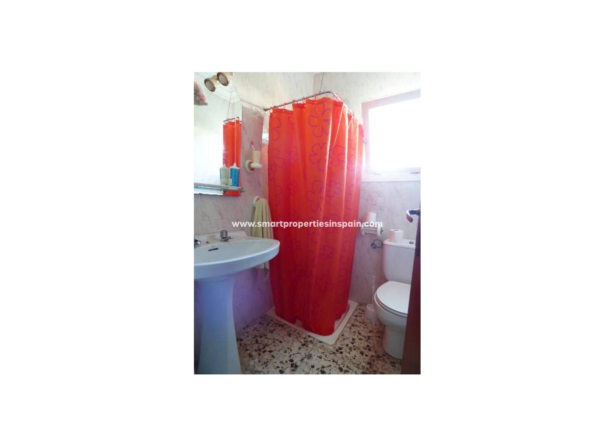 Wederverkoop - Detached Villa - La Marina - Urbanización La Marina