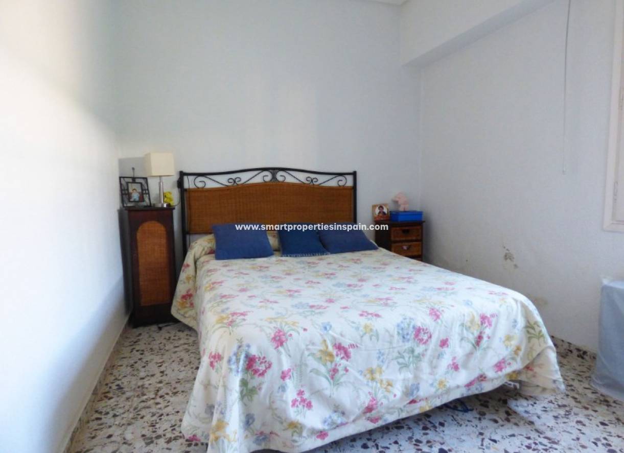 Wederverkoop - Detached Villa - La Marina - Urbanización La Marina
