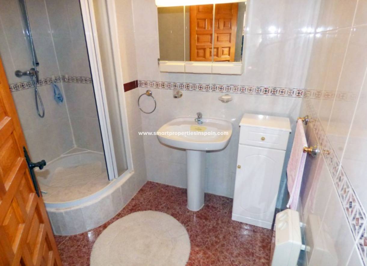 Wederverkoop - Detached Villa - La Marina - Urbanización La Marina