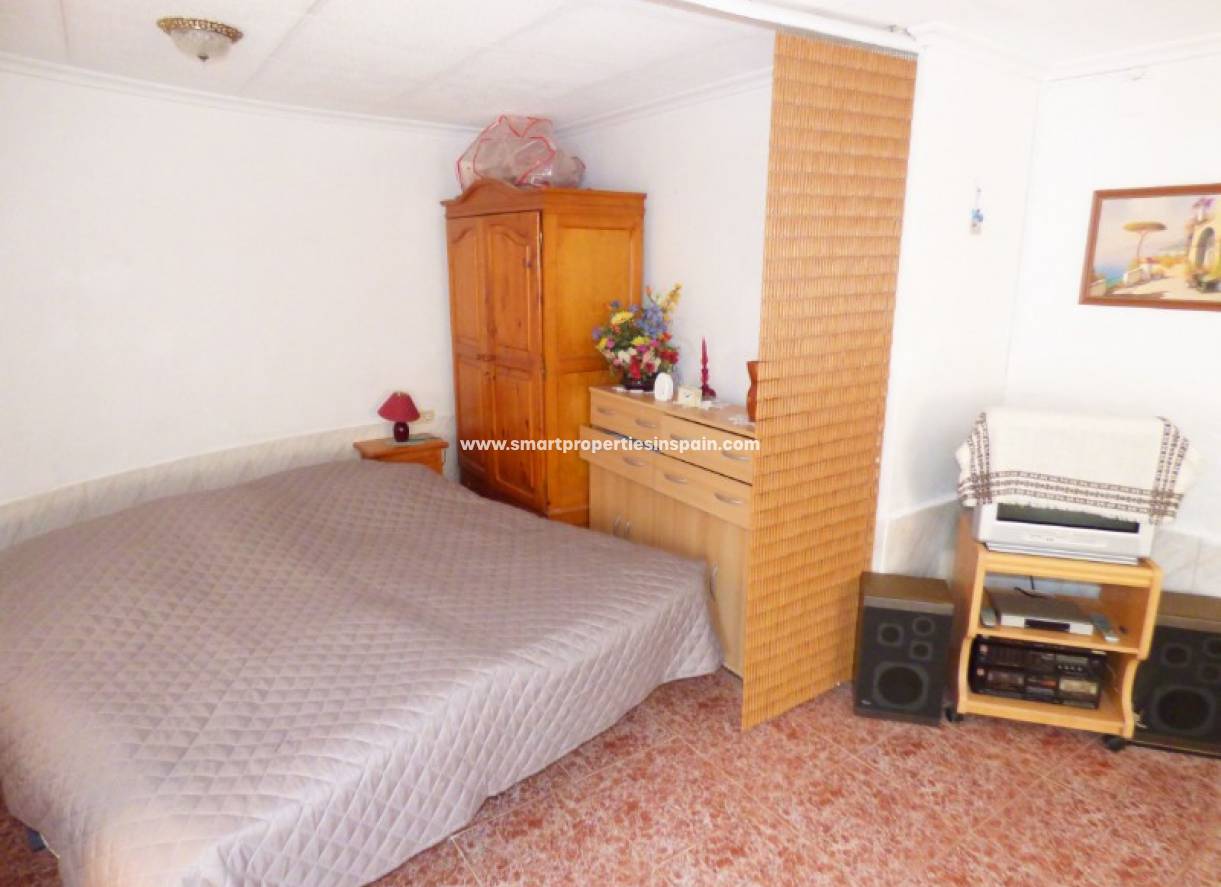 Wederverkoop - Detached Villa - La Marina - Urbanización La Marina