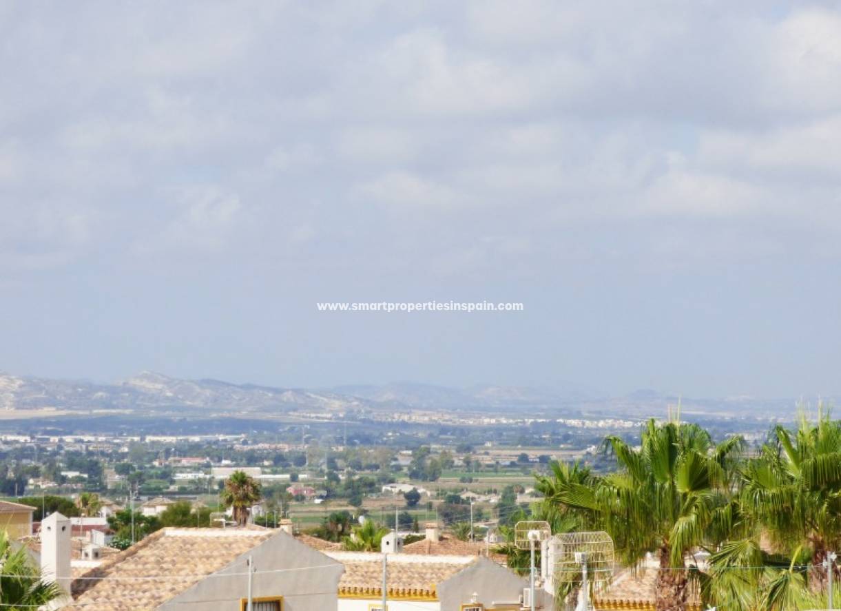 Wederverkoop - Detached Villa - La Marina - Urbanización La Marina