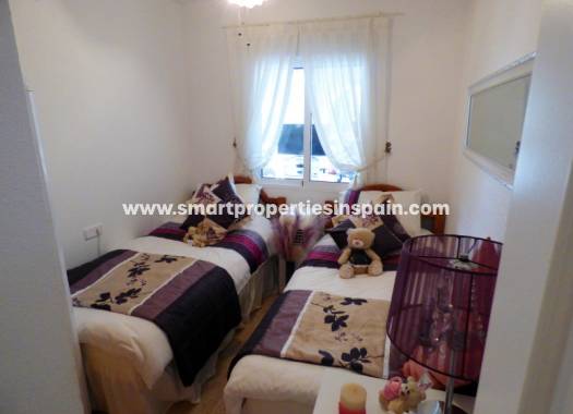Wederverkoop - Detached Villa - La Marina - Urbanización La Marina