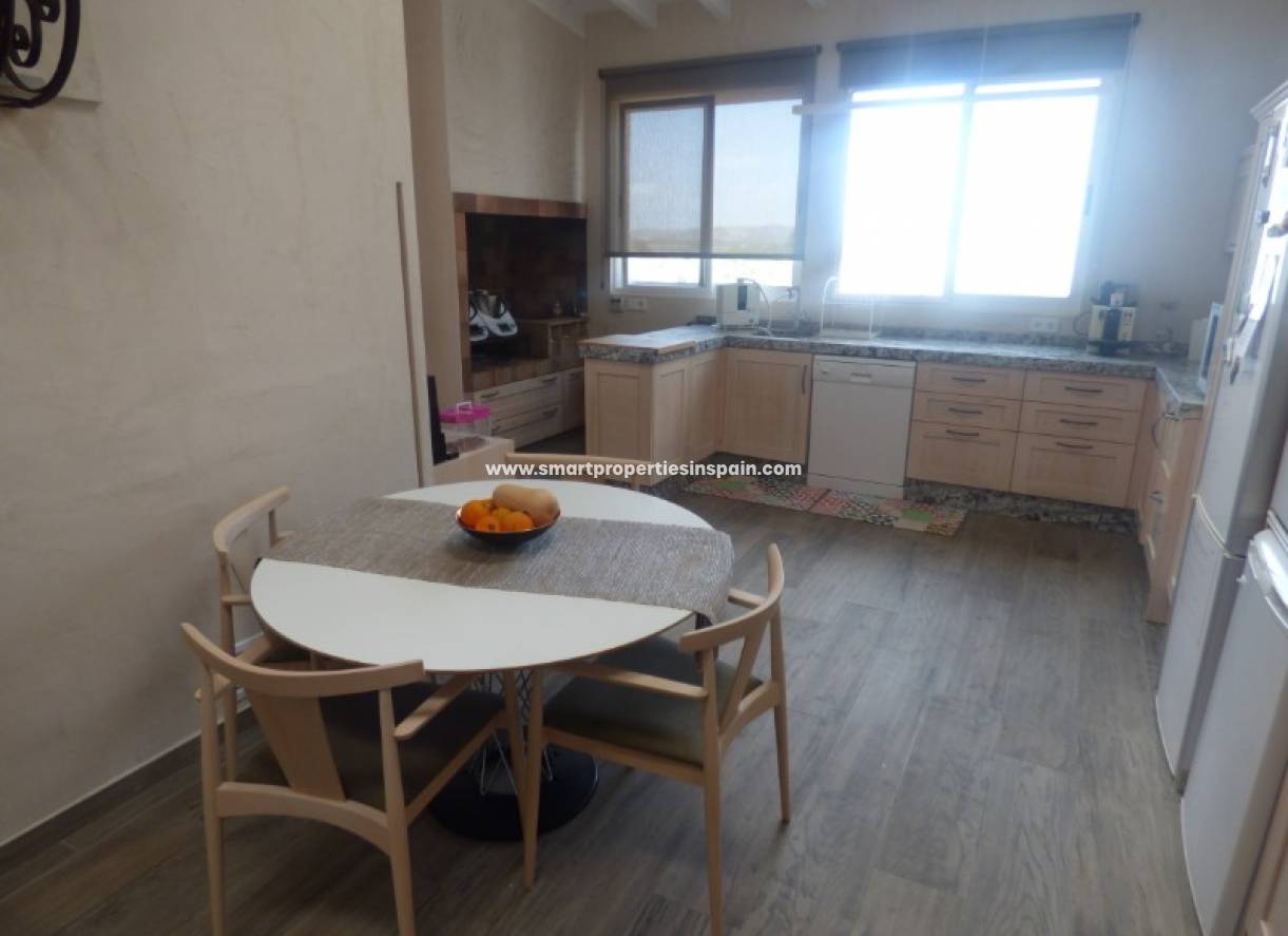 Wederverkoop - Detached Villa - La Marina - Urbanización La Marina