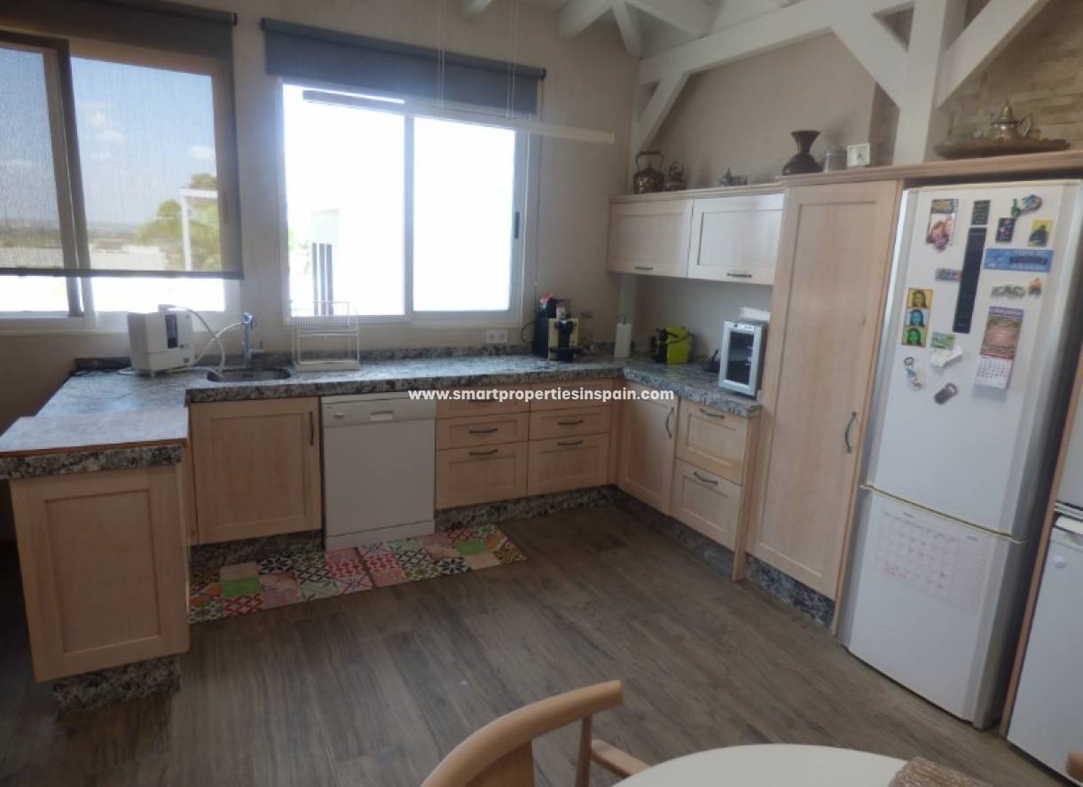 Wederverkoop - Detached Villa - La Marina - Urbanización La Marina