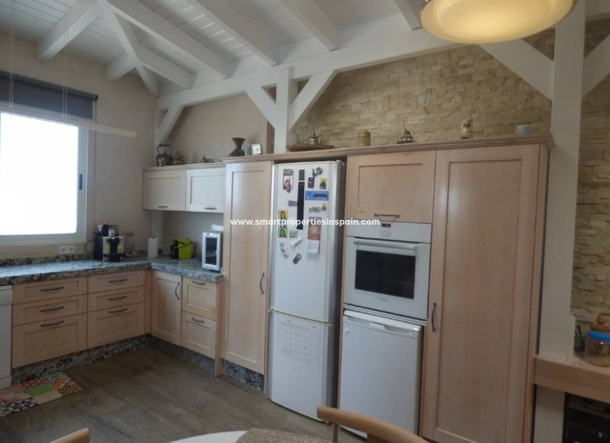 Wederverkoop - Detached Villa - La Marina - Urbanización La Marina
