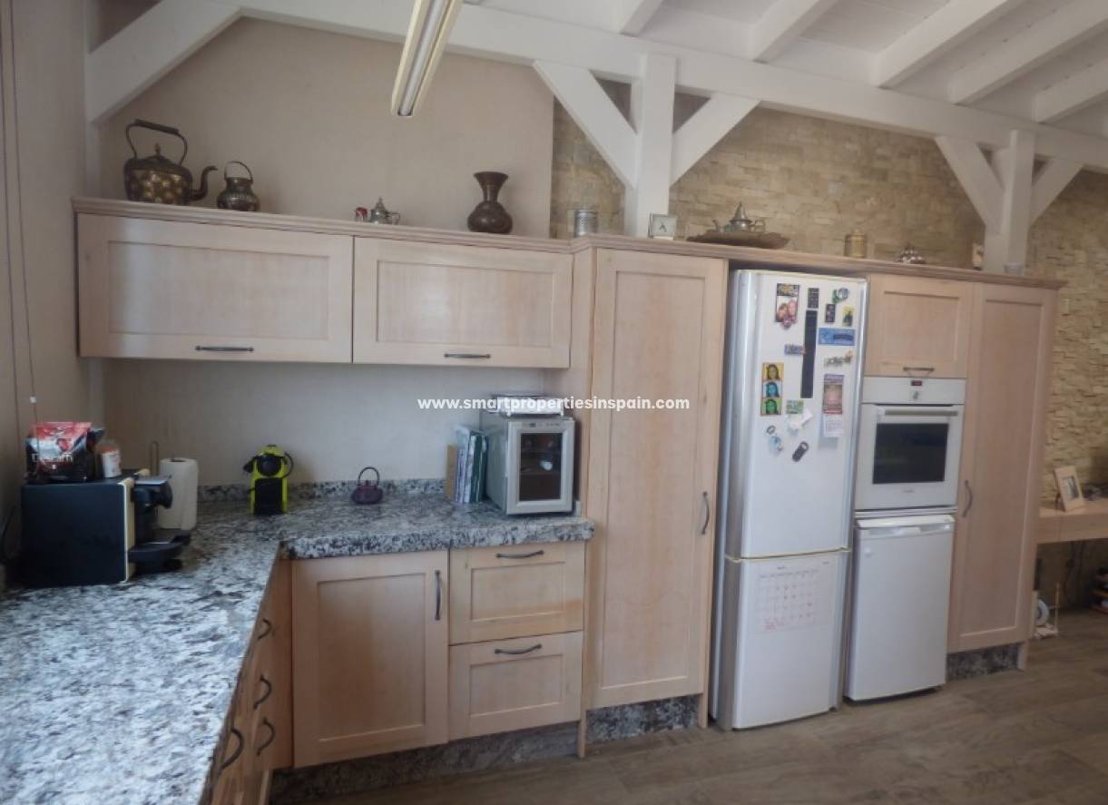 Wederverkoop - Detached Villa - La Marina - Urbanización La Marina