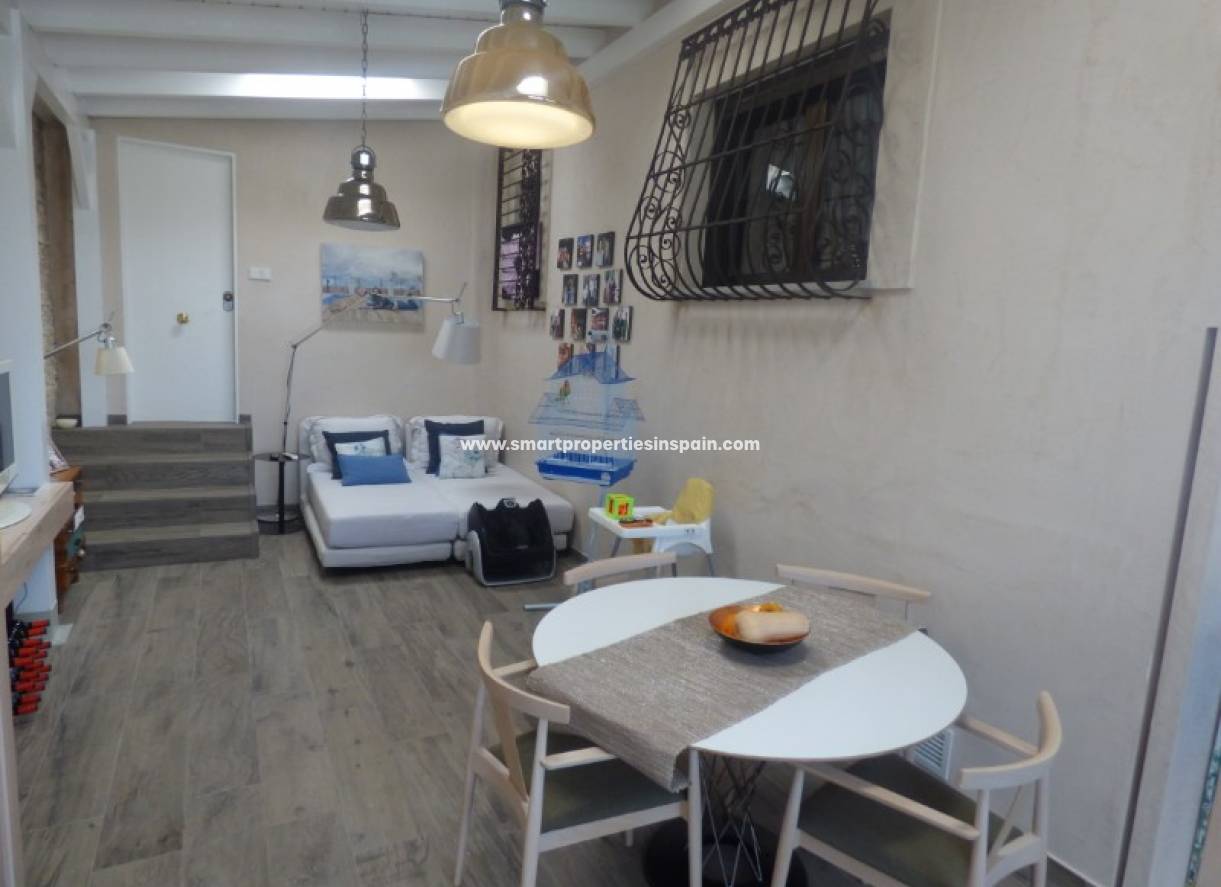 Wederverkoop - Detached Villa - La Marina - Urbanización La Marina
